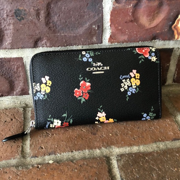 Coach Handbags - COACH Md Zip Around Wallet Wildflower